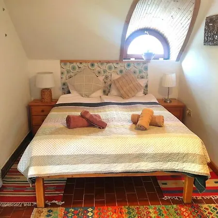 Apartman Preshaz Szallas A Szent Gyoergy-hegyen Kisapati